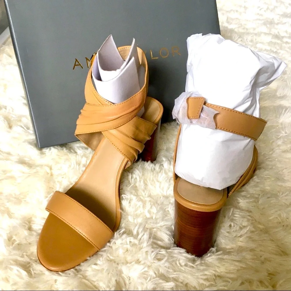 Ann Taylor Leather Sandals